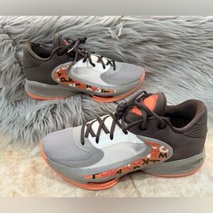 Nike Zoom Freak 4 ‘Letter Bro’ Mens Sneakers